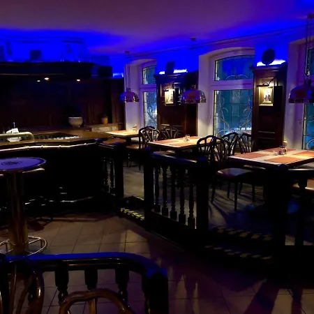 Am Schloss Borbeck 3*