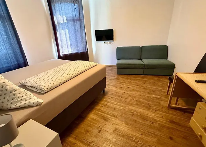 Am Schloss Borbeck Эссен