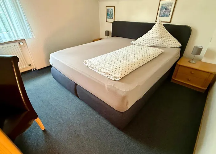 Am Schloss Borbeck Hotell 3*